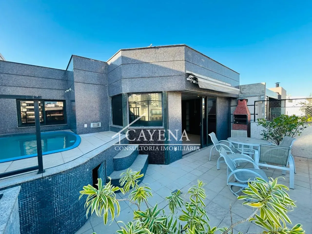 Apartment with 247 m², 3 bedrooms and 4 bathrooms — photo 13