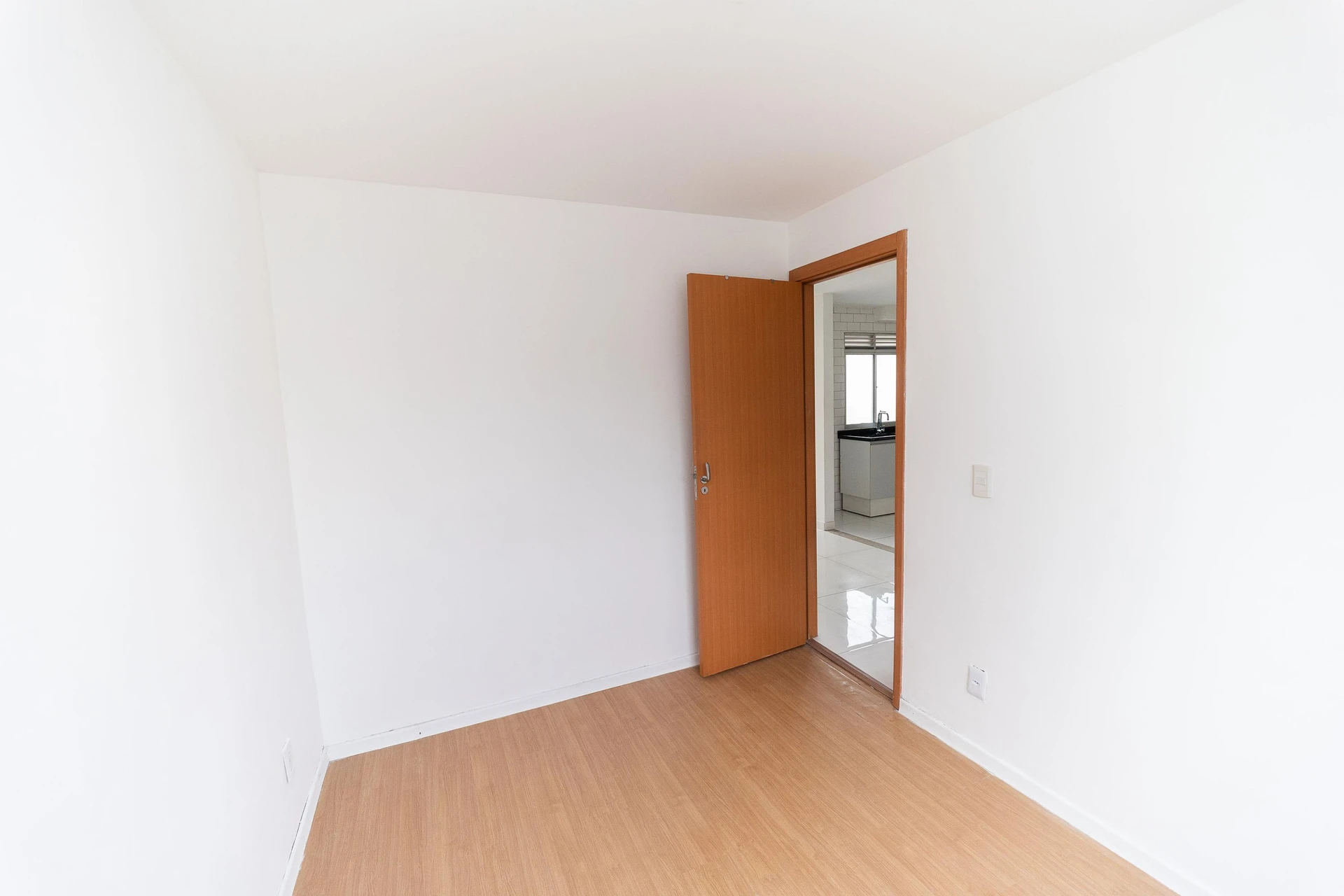 2-bedroom apartment in a building with a pool — photo 25