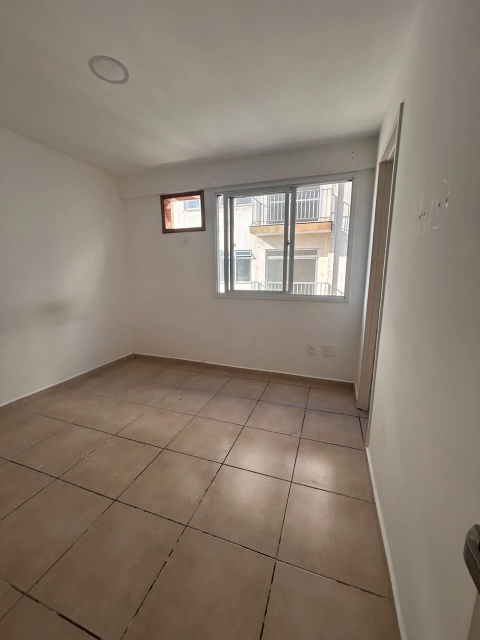 Собственный бассейн и 2 спальни: квартира 50 м² — photo 15
