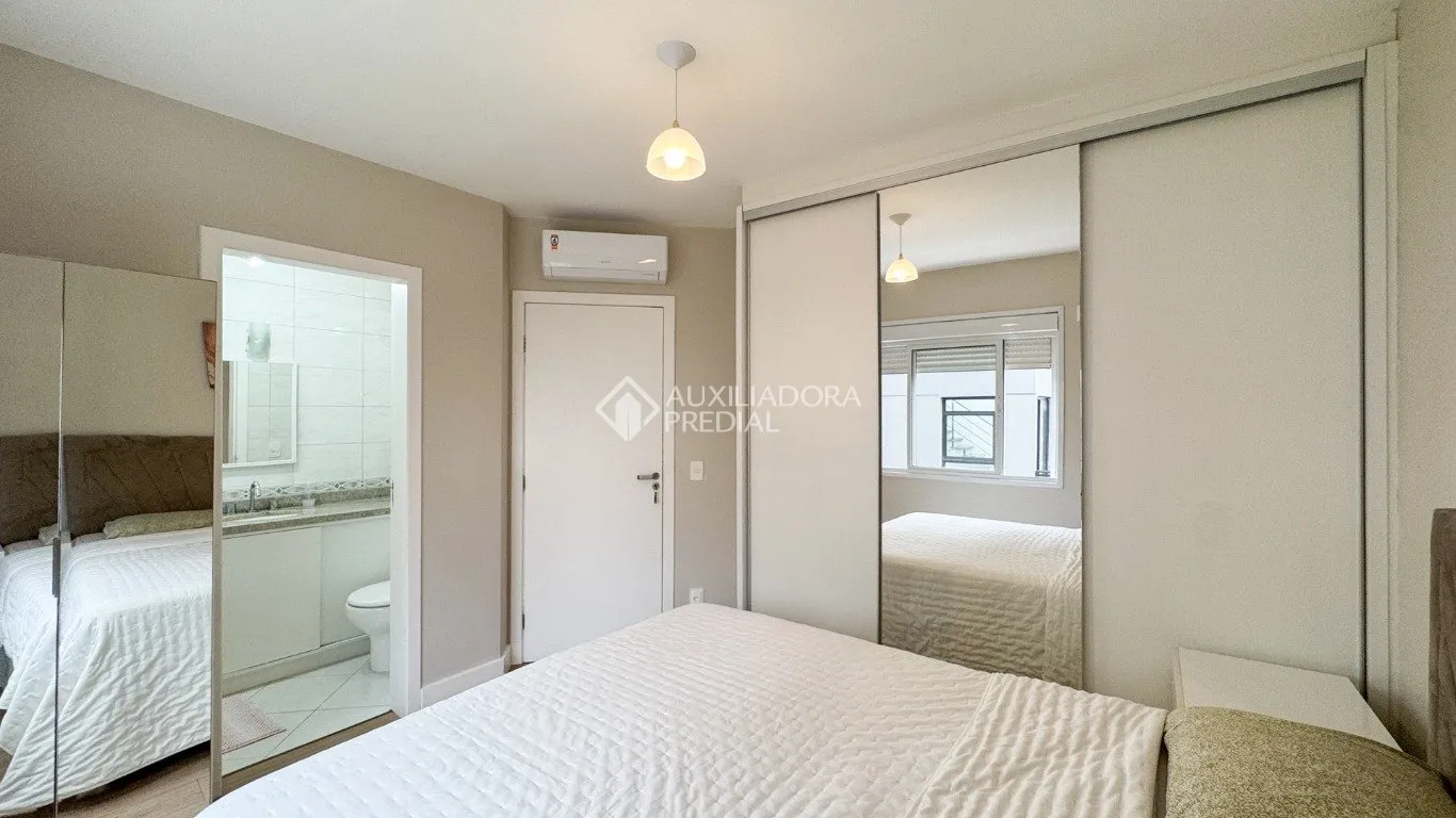Washing machine in a 2-bedroom apartment, 59 m²
