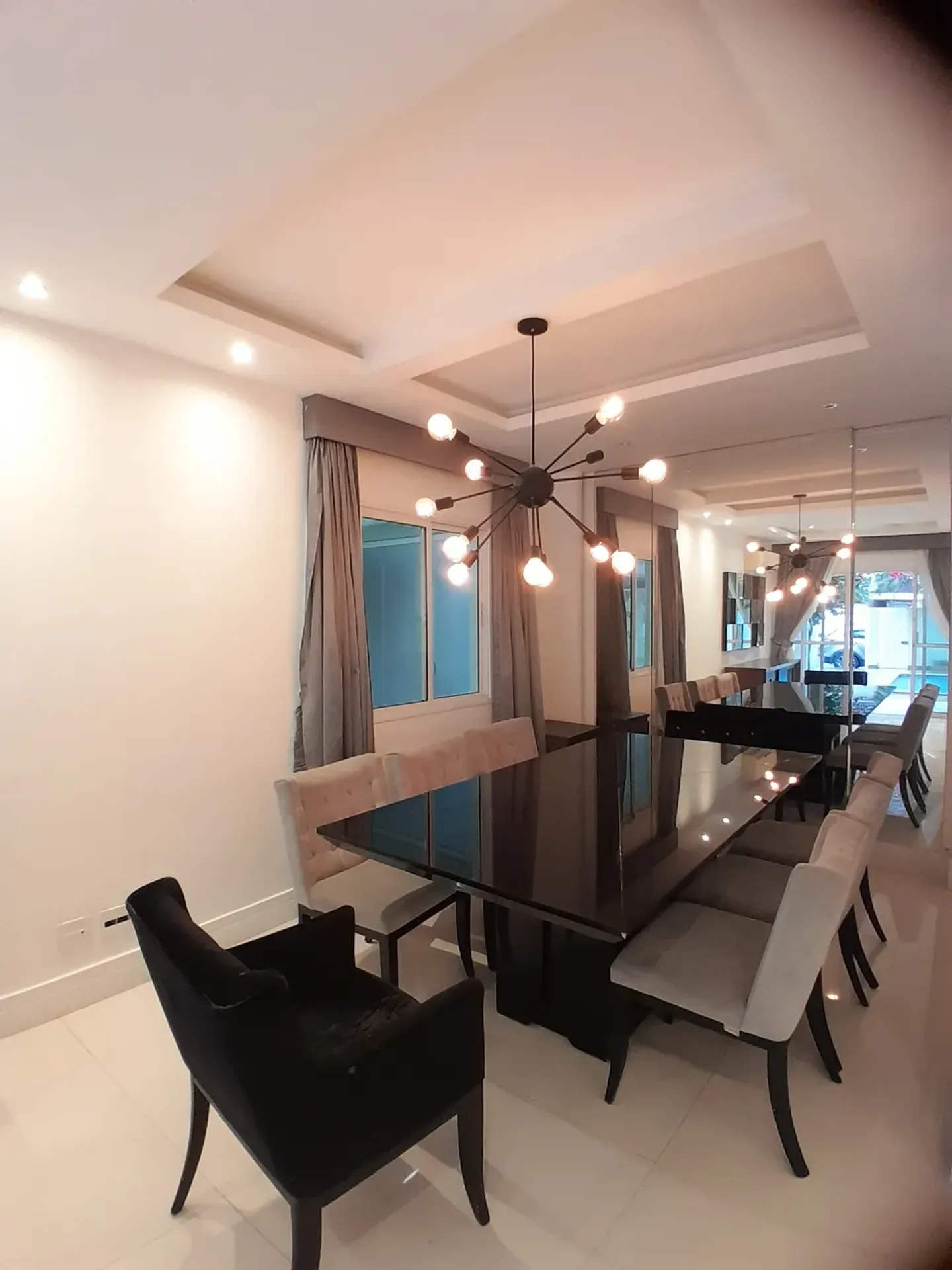 House with 4 en-suite bedrooms and 3 parking spots — photo 17