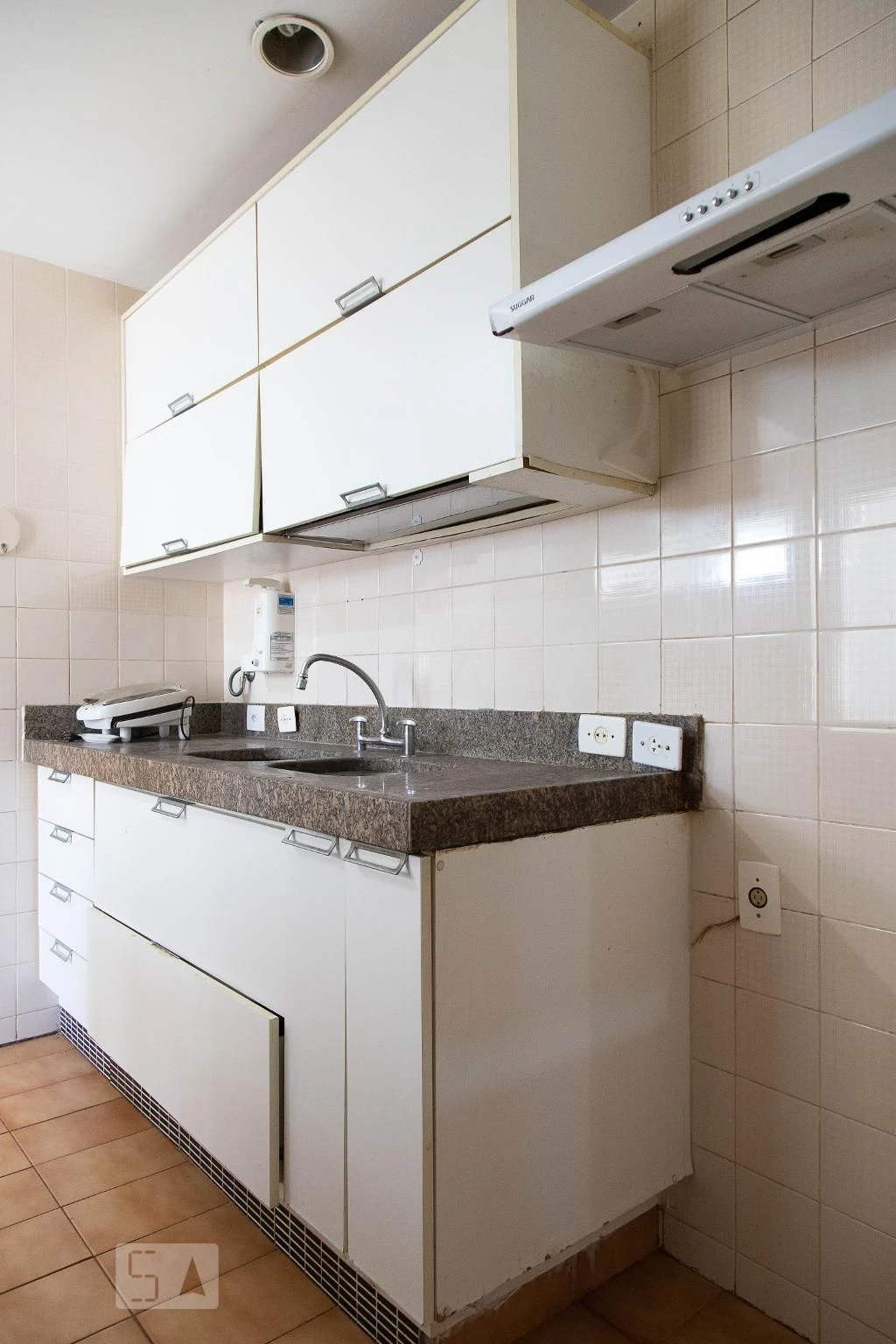 3-bedroom apartment with 3 bathrooms and 2 parking spaces — photo 32