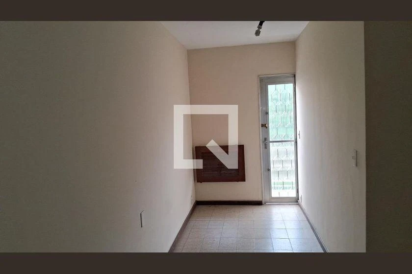 6-bedroom house with 342 m² and 4 parking spaces — photo 40