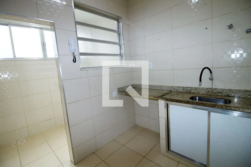 Apartamento de 2 quartos com área de lavanderia (60 m²) — photo 9