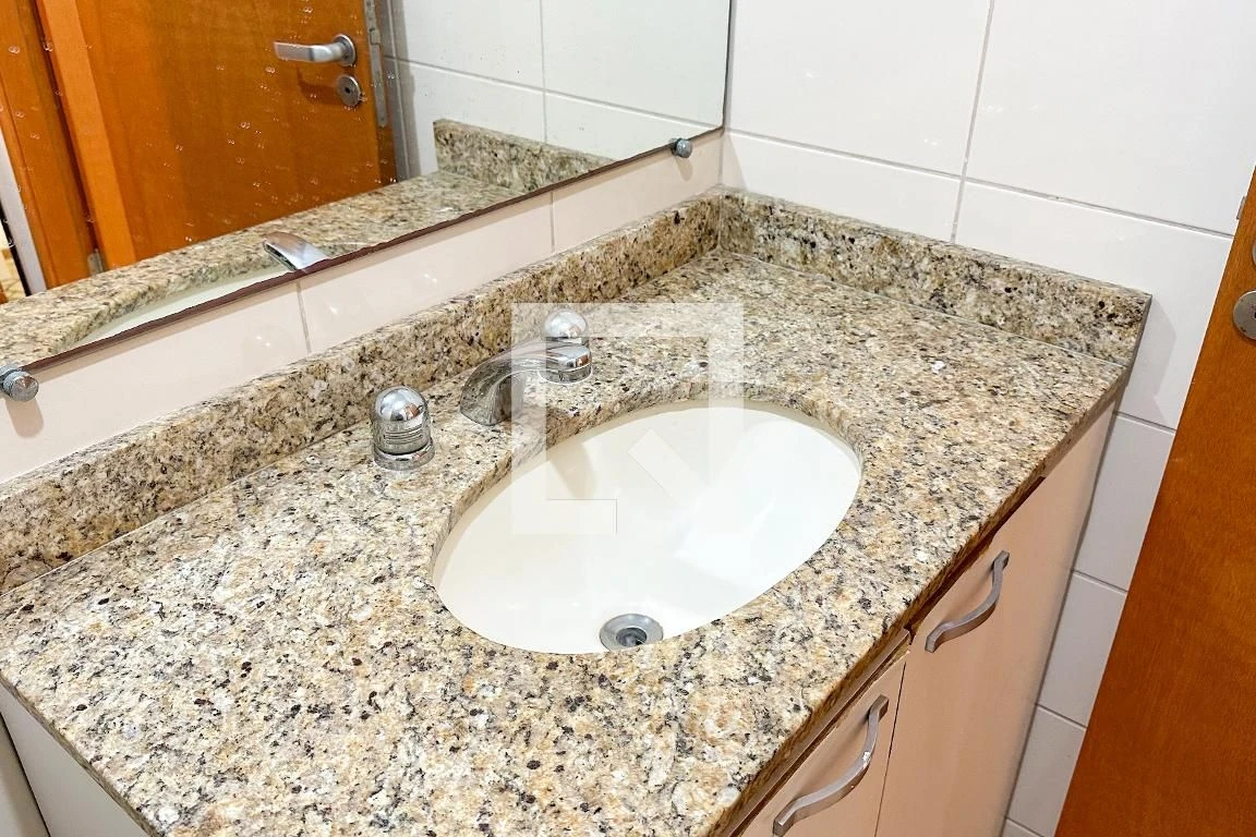 Mountain view in a 3-bedroom apartment, 87 m² — photo 46