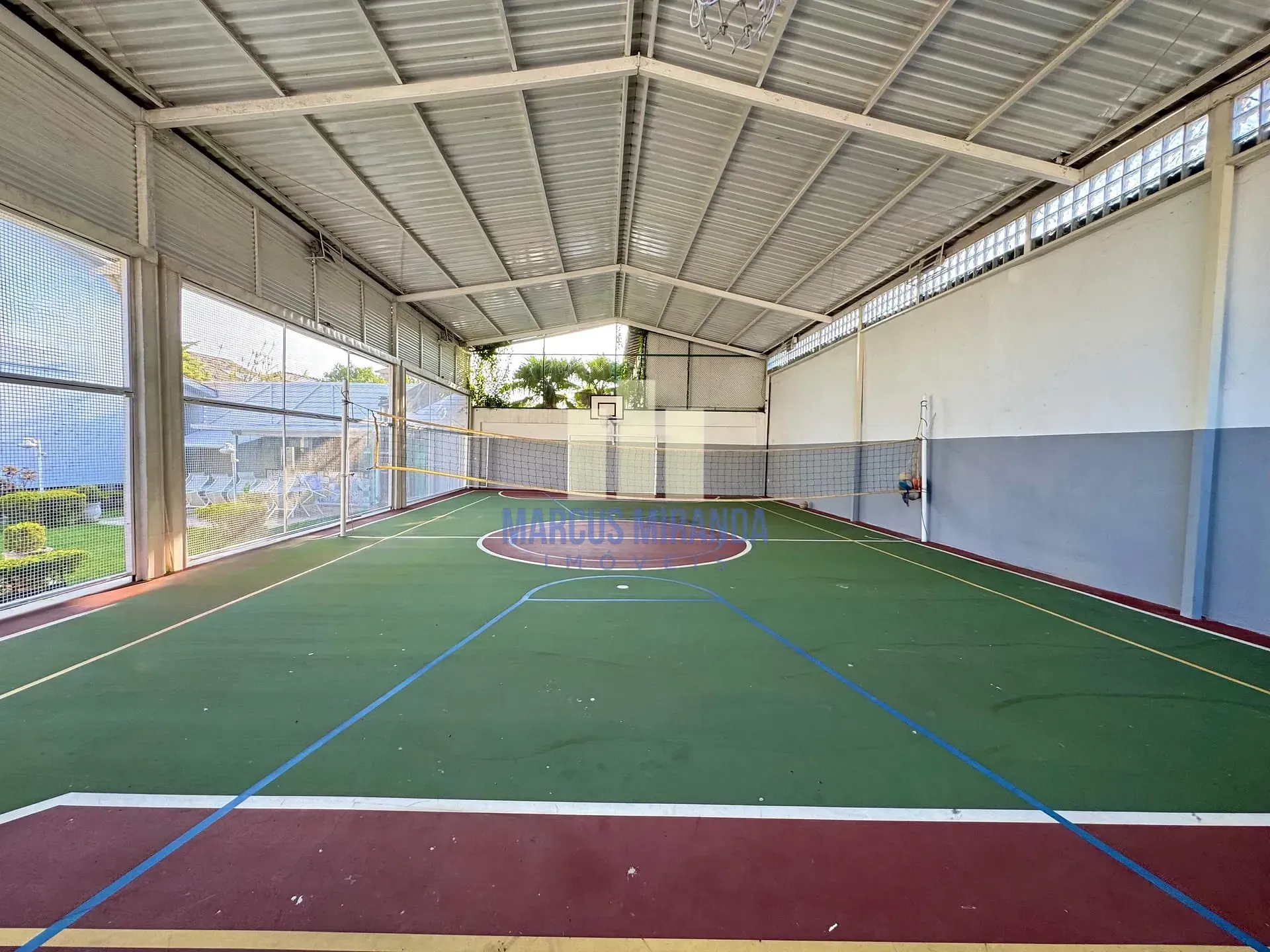 House with 5 bedrooms and 834 m², 6 parking and 9 baths — photo 36