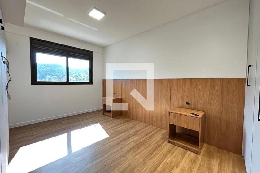 Rental apartment with 2 bedrooms, open-plan kitchen — photo 8