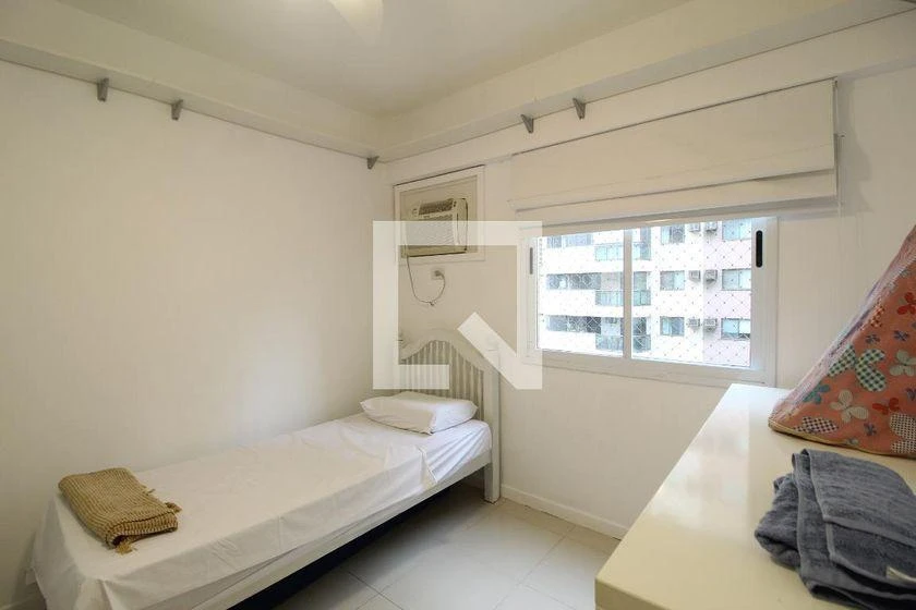 98 m² furnished apartment with 3 bedrooms and parking — photo 16