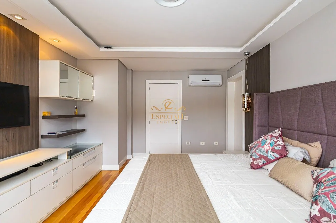 Furnished house with 3 en-suite bedrooms and 631 m² — photo 77