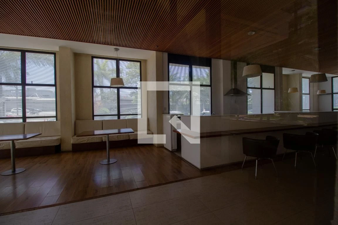 Washing machine in a 2-bedroom apartment, 70 m² — photo 74