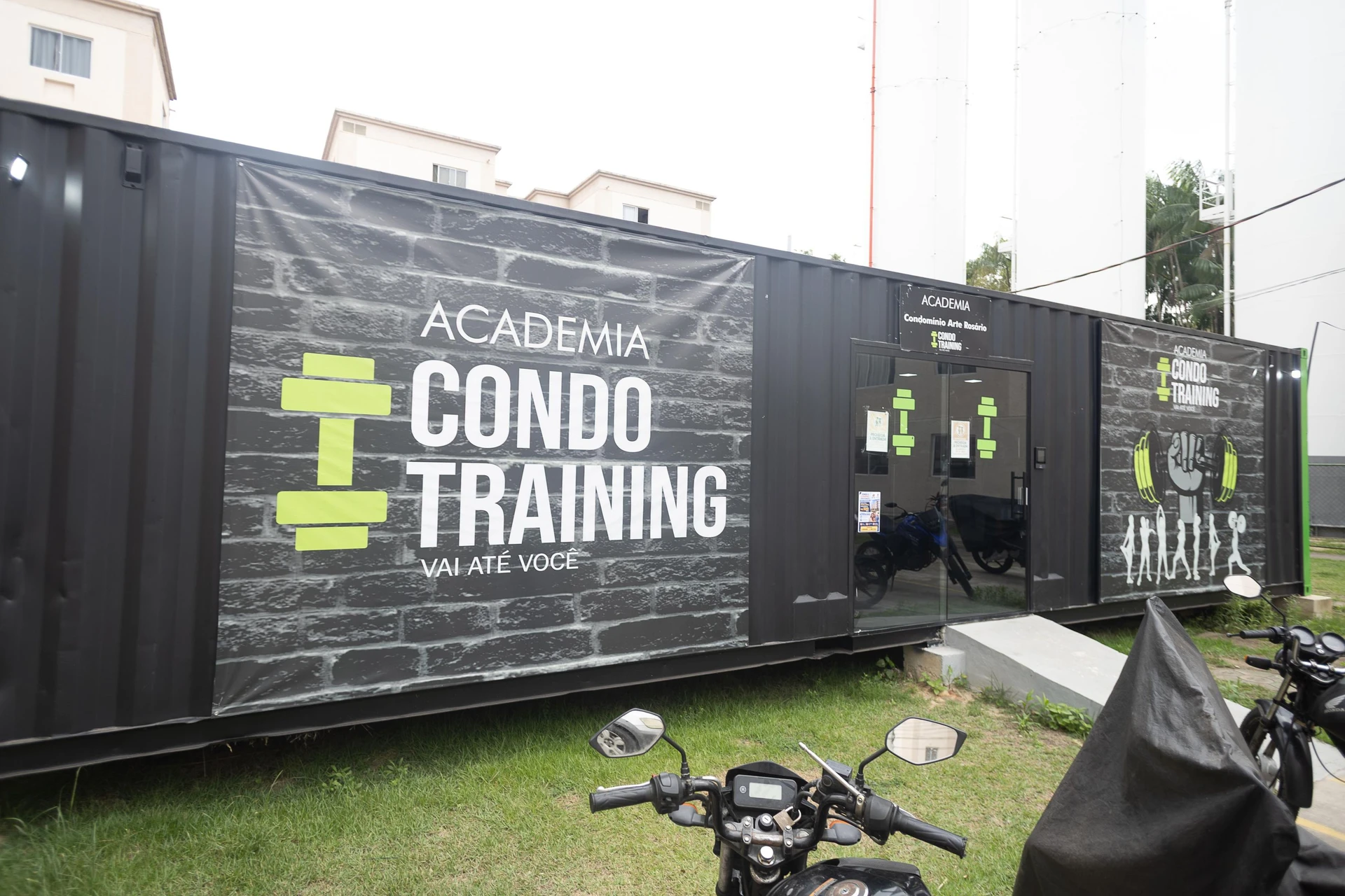 Apartamento sem mobília com 2 quartos e jardim privativo — photo 24