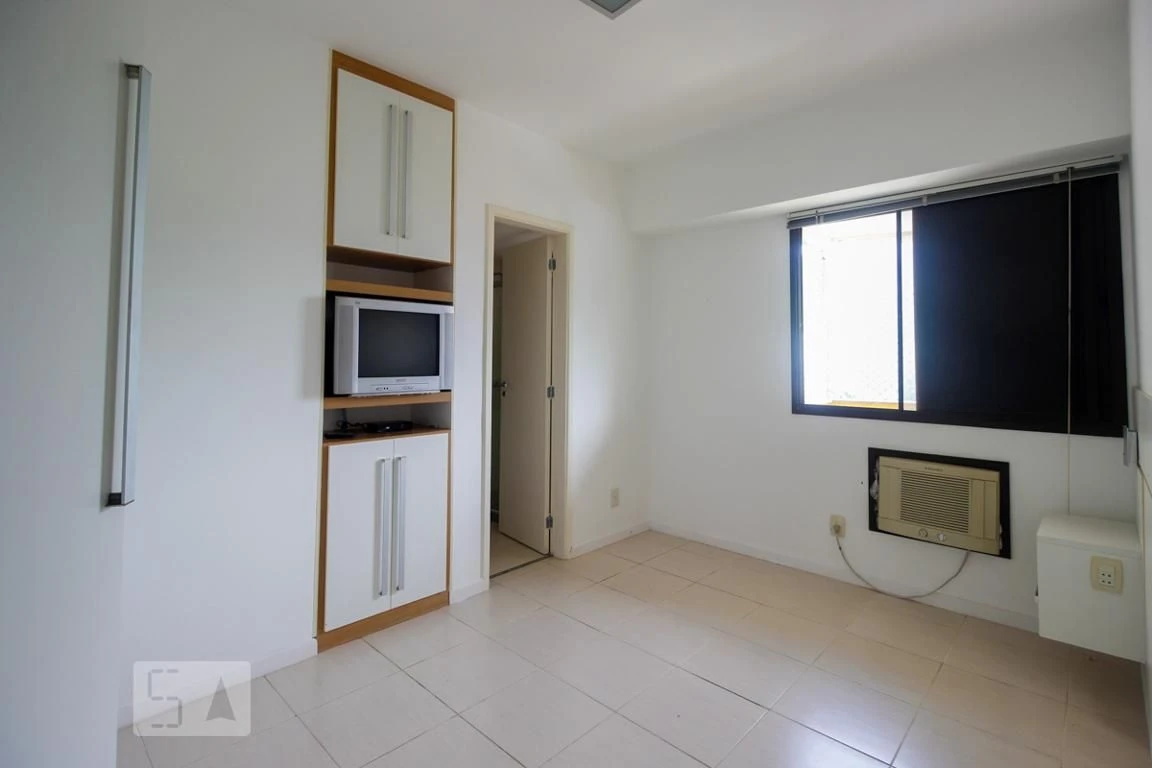 2-bedroom apartment in a building with a sauna — photo 26
