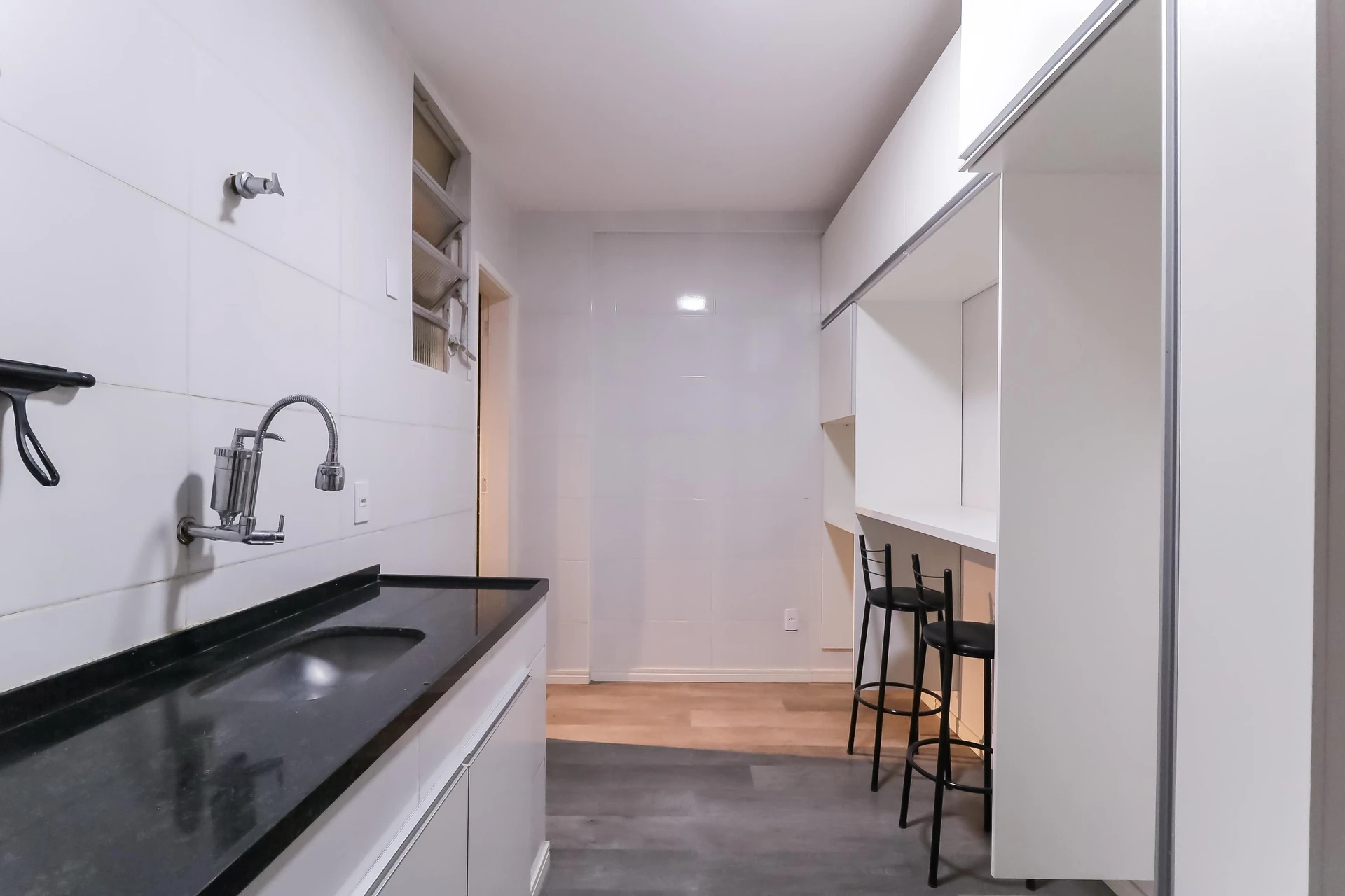 Apartamento sin amueblar de 1 dormitorio y 1 baño — photo 2