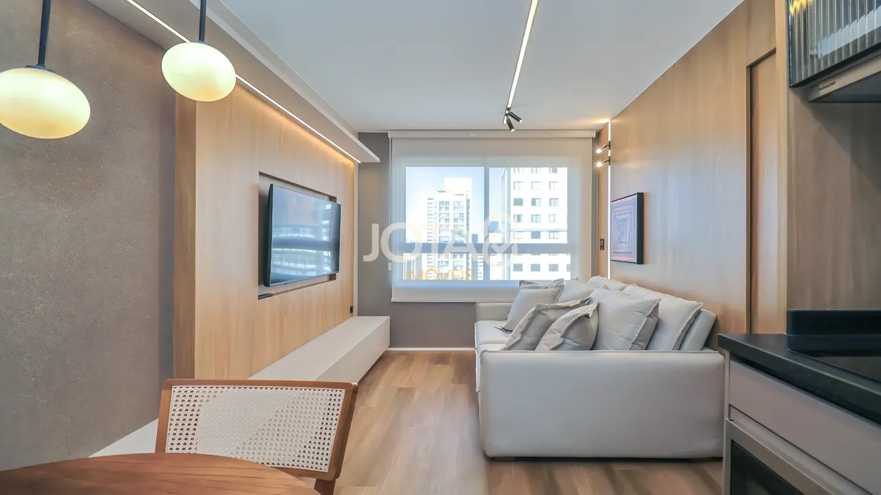 39 m² 1-bedroom apartment with an open-plan kitchen — photo 3