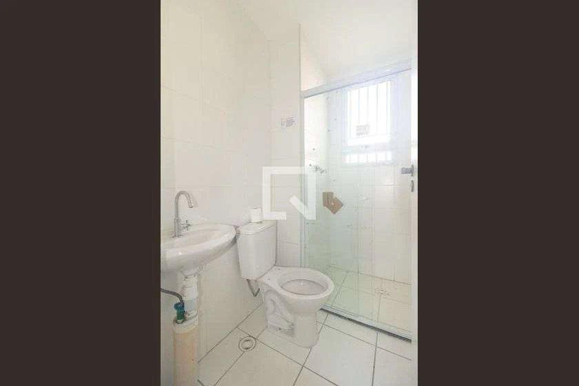 Apartamento de 2 quartos com cozinha compacta e 1 vaga — photo 4