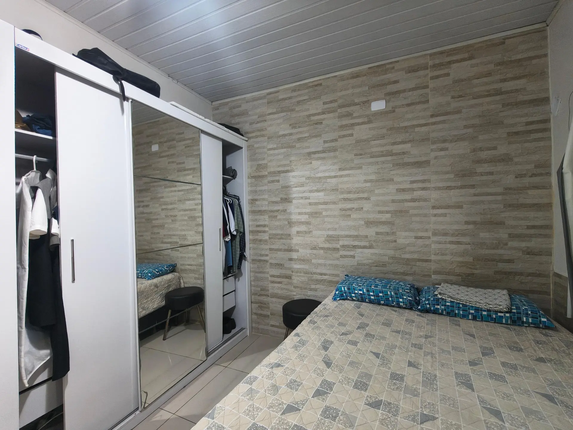 Furnished 2-bedroom house with balcony and private garden — photo 5