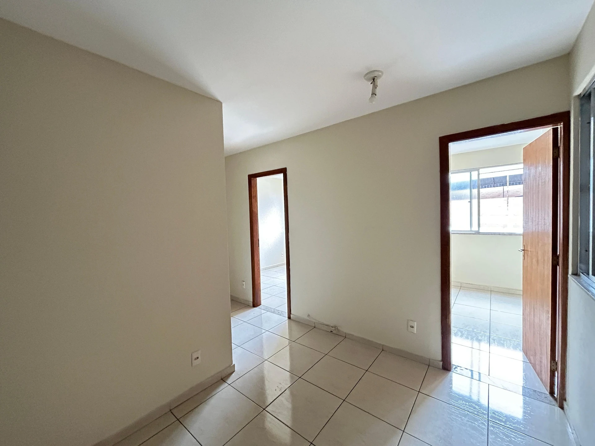 House, 40 m², with a grill on the balcony — photo 20