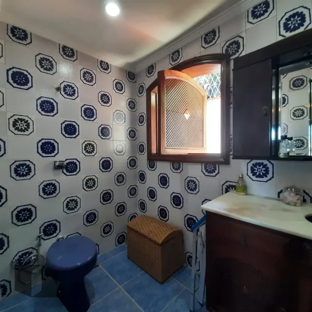 House with 4 bedrooms and 5 bathrooms, 5 parking spots — photo 20