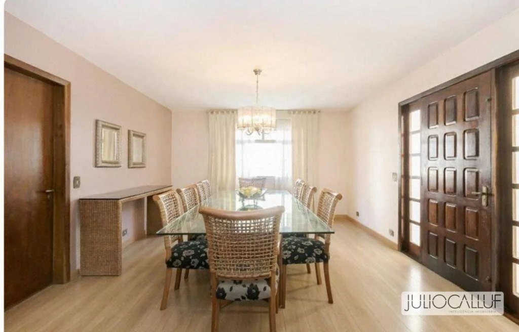 4-bedroom house with a washing machine in Curitiba — photo 9