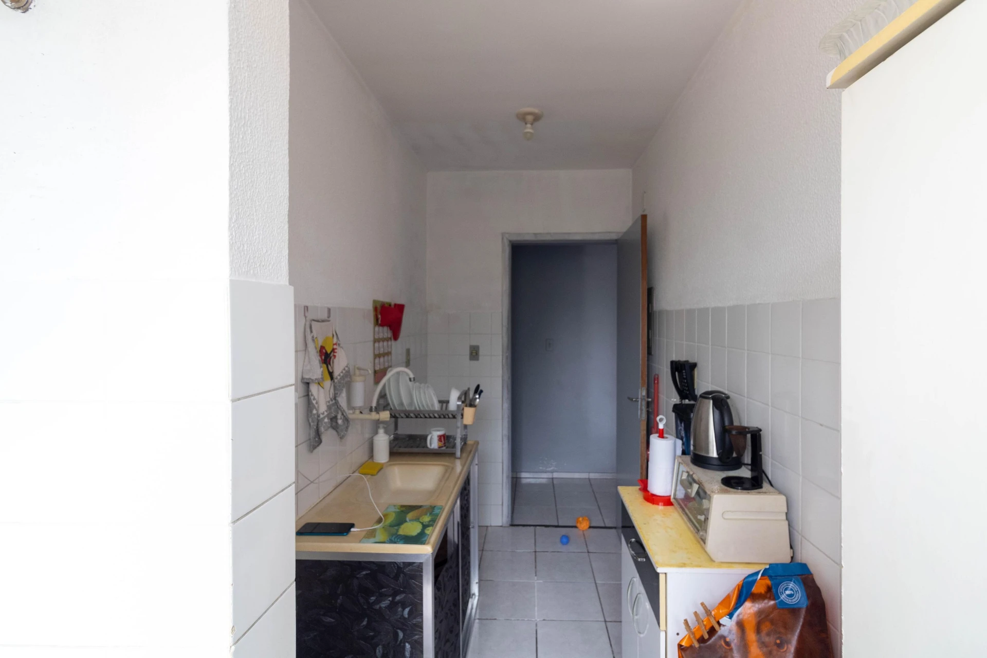 2-bedroom apartment in a building with a gym — photo 19