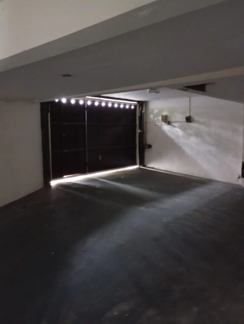 Furnished rental house with 3 bedrooms and 5 bathrooms — photo 19