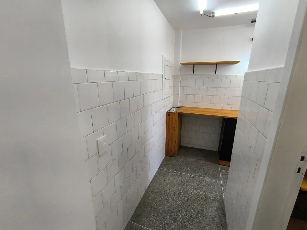 Home office in a one-bedroom apartment, 54 m² — photo 2