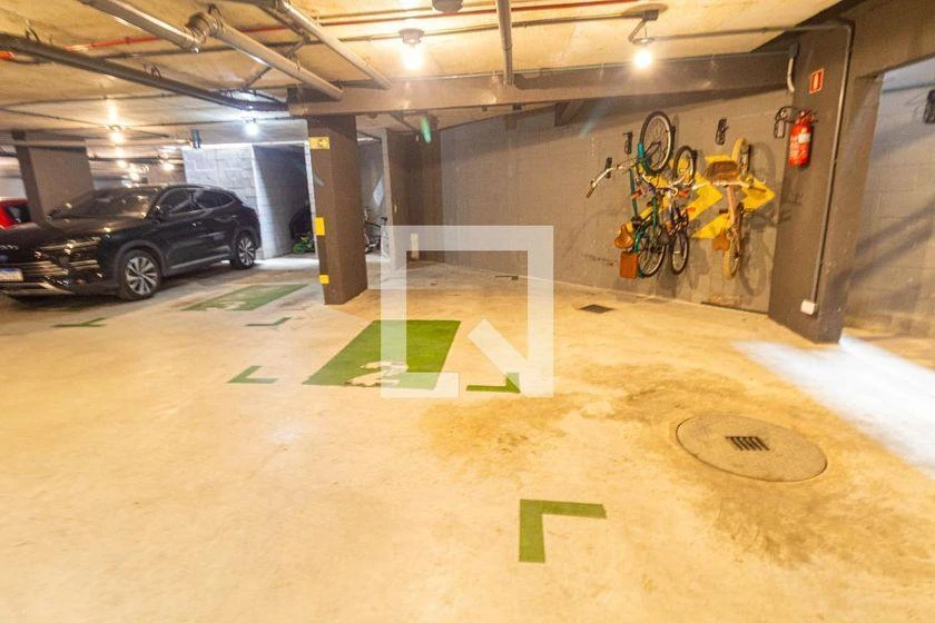 Apartamento mobiliado de 2 quartos com varanda envidraçada — photo 16