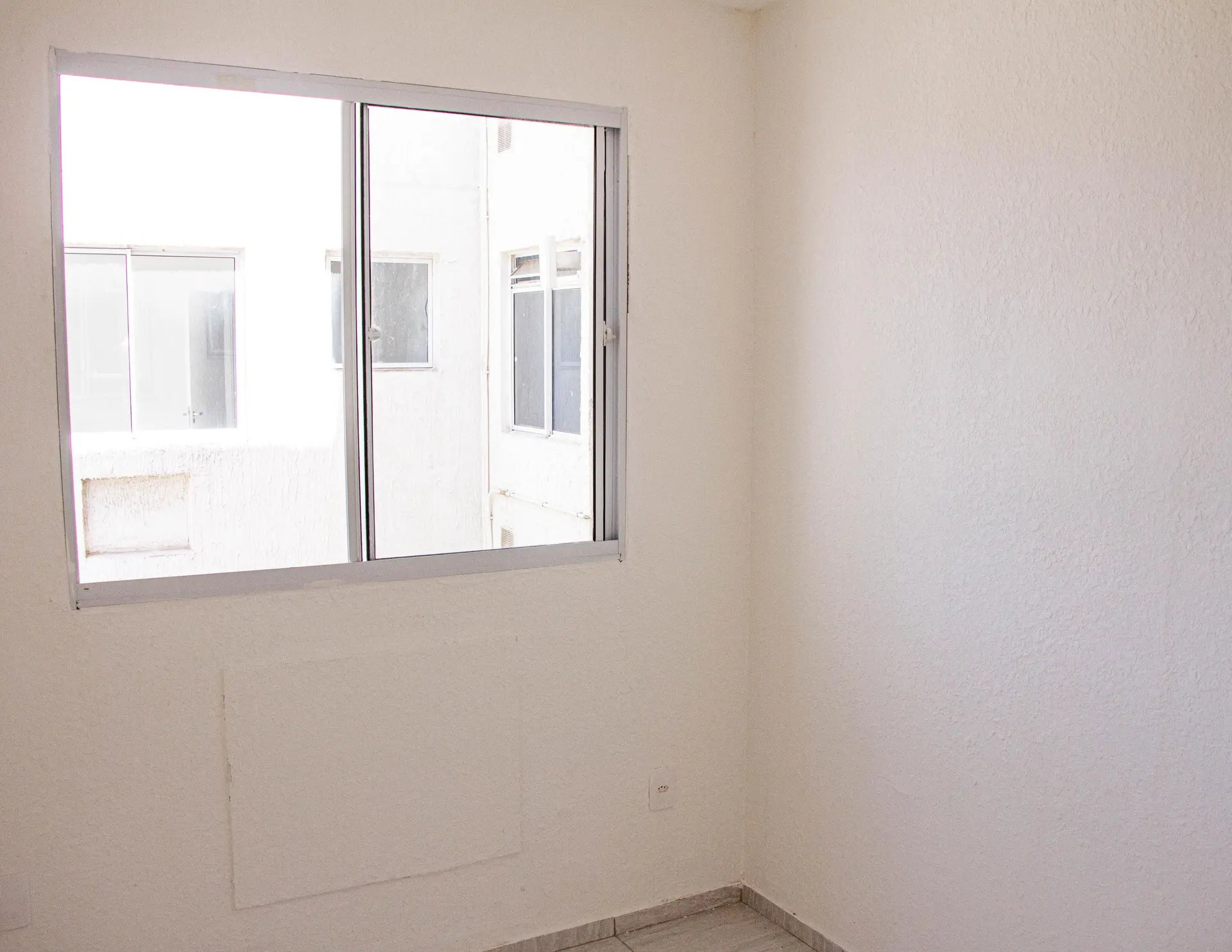 Unfurnished apartment with 2 bedrooms and 1 parking — photo 13