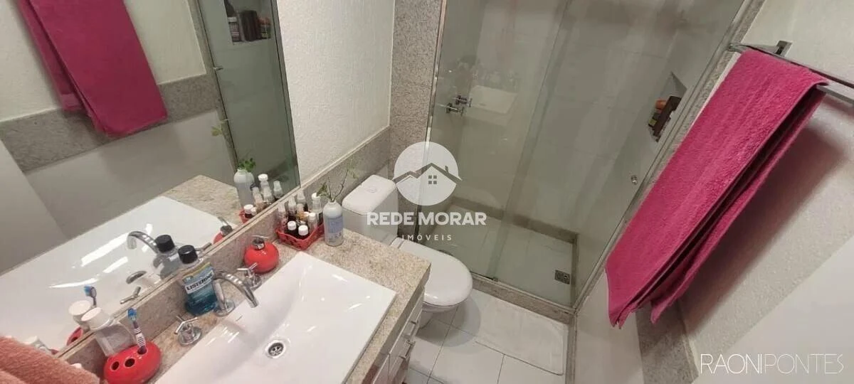 268 m² apartment with a water view and a bathtub — photo 23