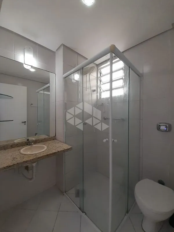 55 m² apartment with an open-plan kitchen and 2 bedrooms — photo 24