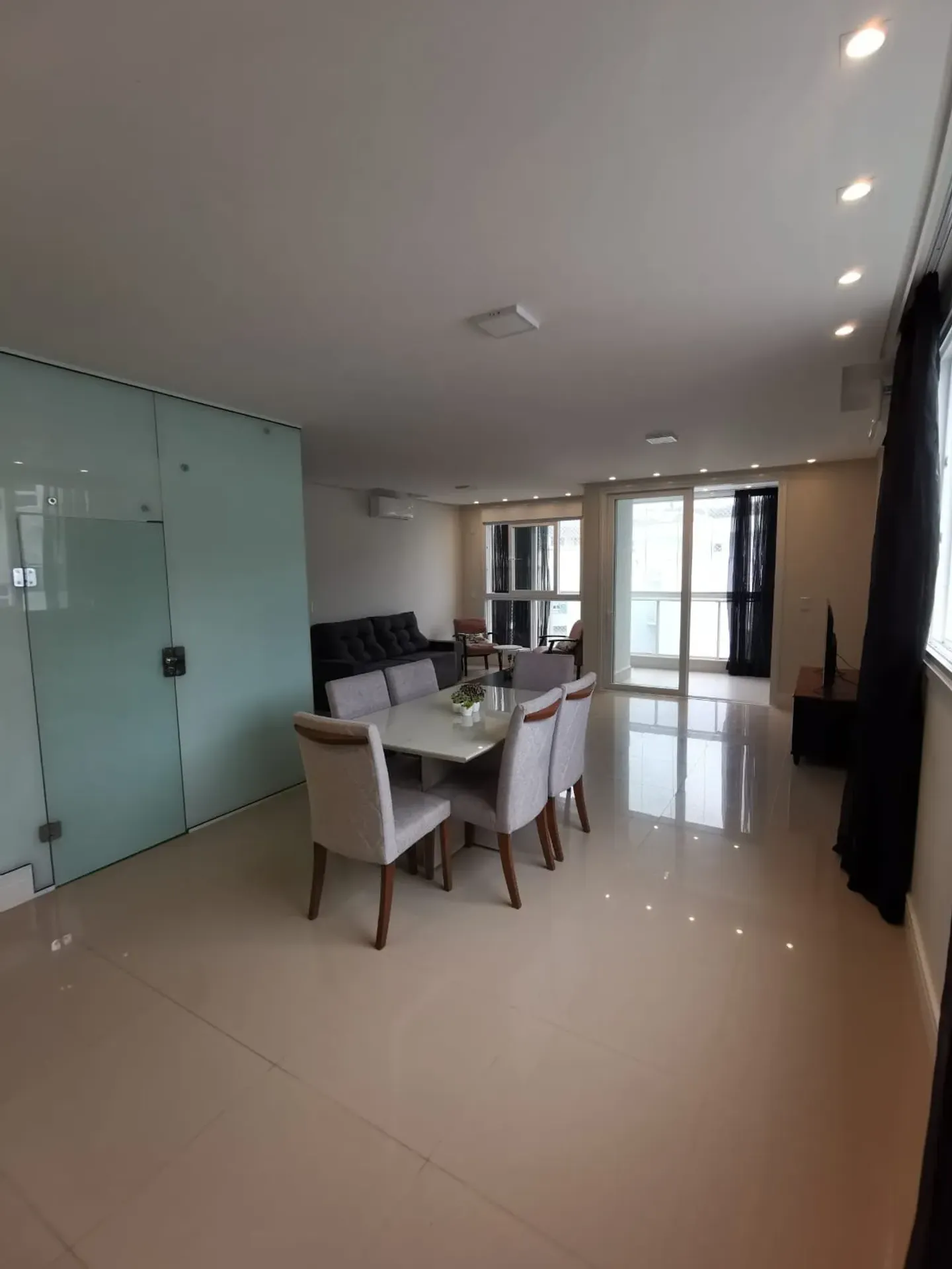 Apartamento amueblado de 160 m² con 4 dormitorios y jardín — photo 28