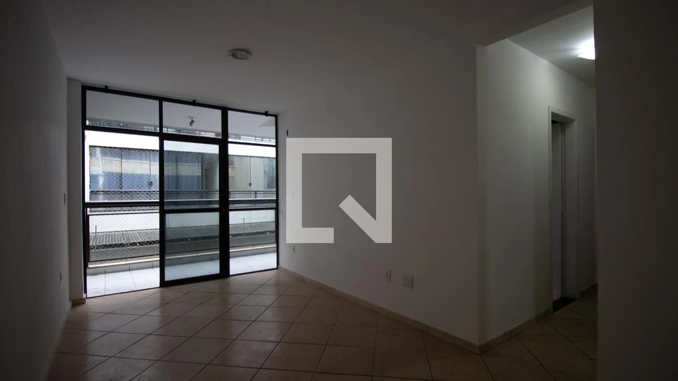 2-bedroom apartment, 1 with its own bathroom, 79 m² — photo 4