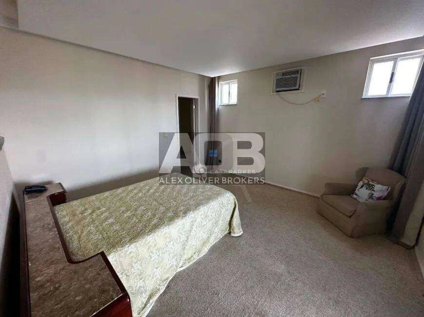 Furnished house with 5 bedrooms and 10 bathrooms — photo 10