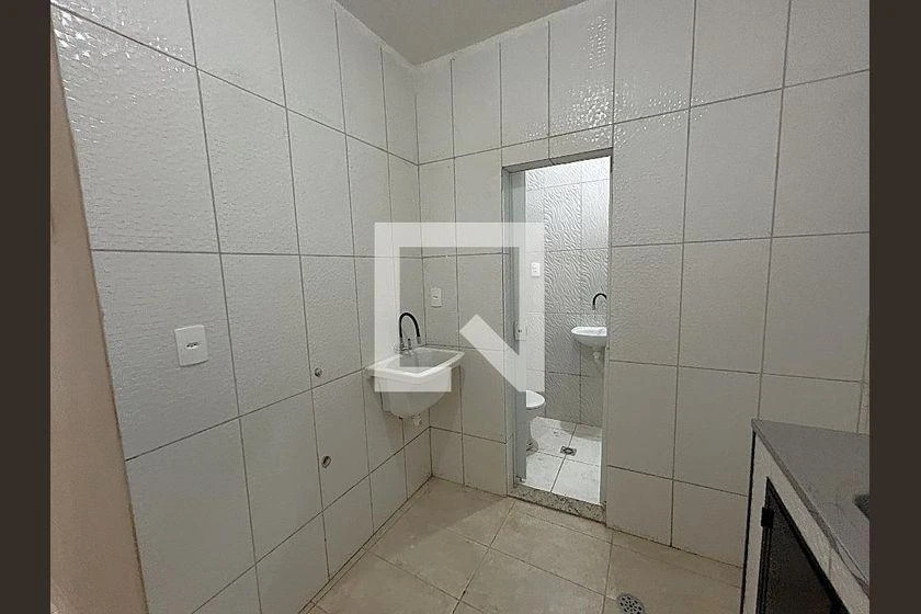One-bedroom house with a washing machine — photo 9