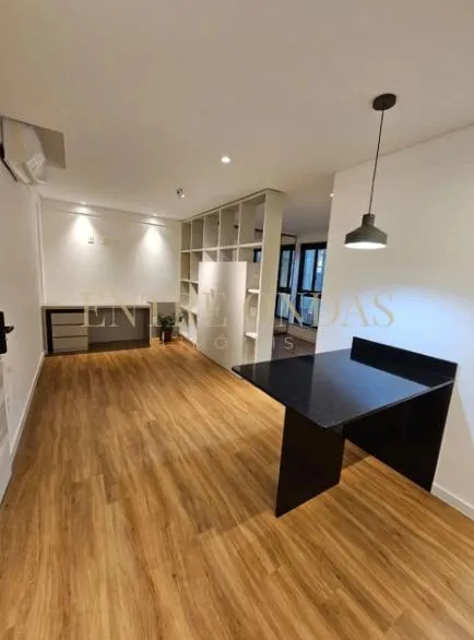 39 m² studio with a water view and a walk-in closet — photo 9