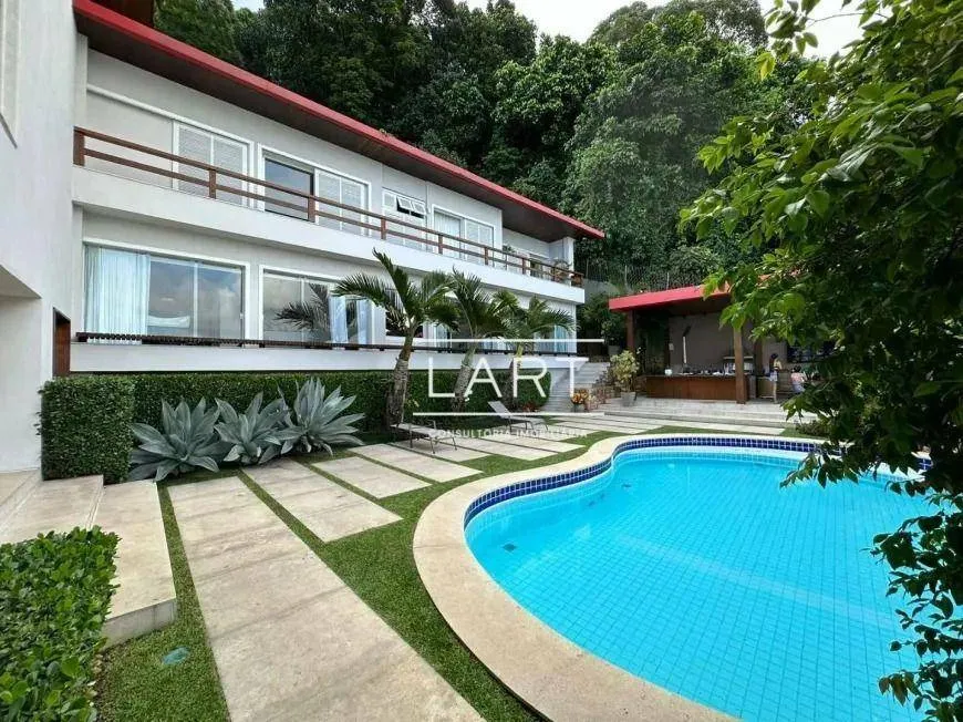 Furnished house with 4 bedrooms and integrated kitchen — photo 9