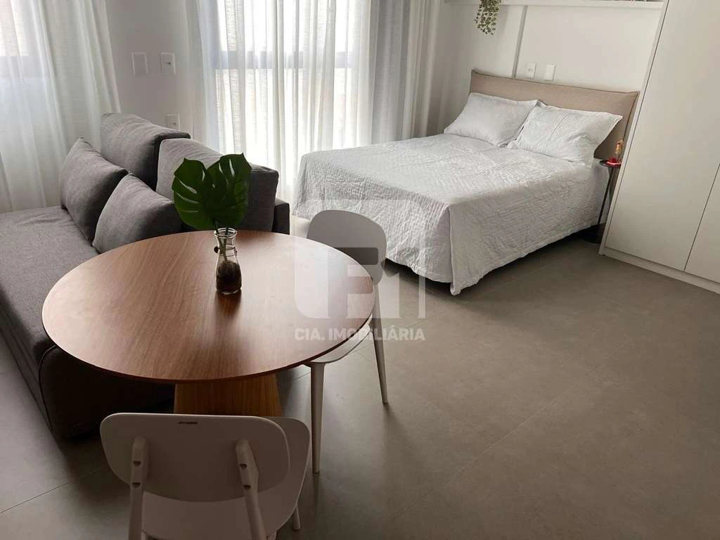 1-комнатная квартира с открытой кухней и 46 м² — photo 3