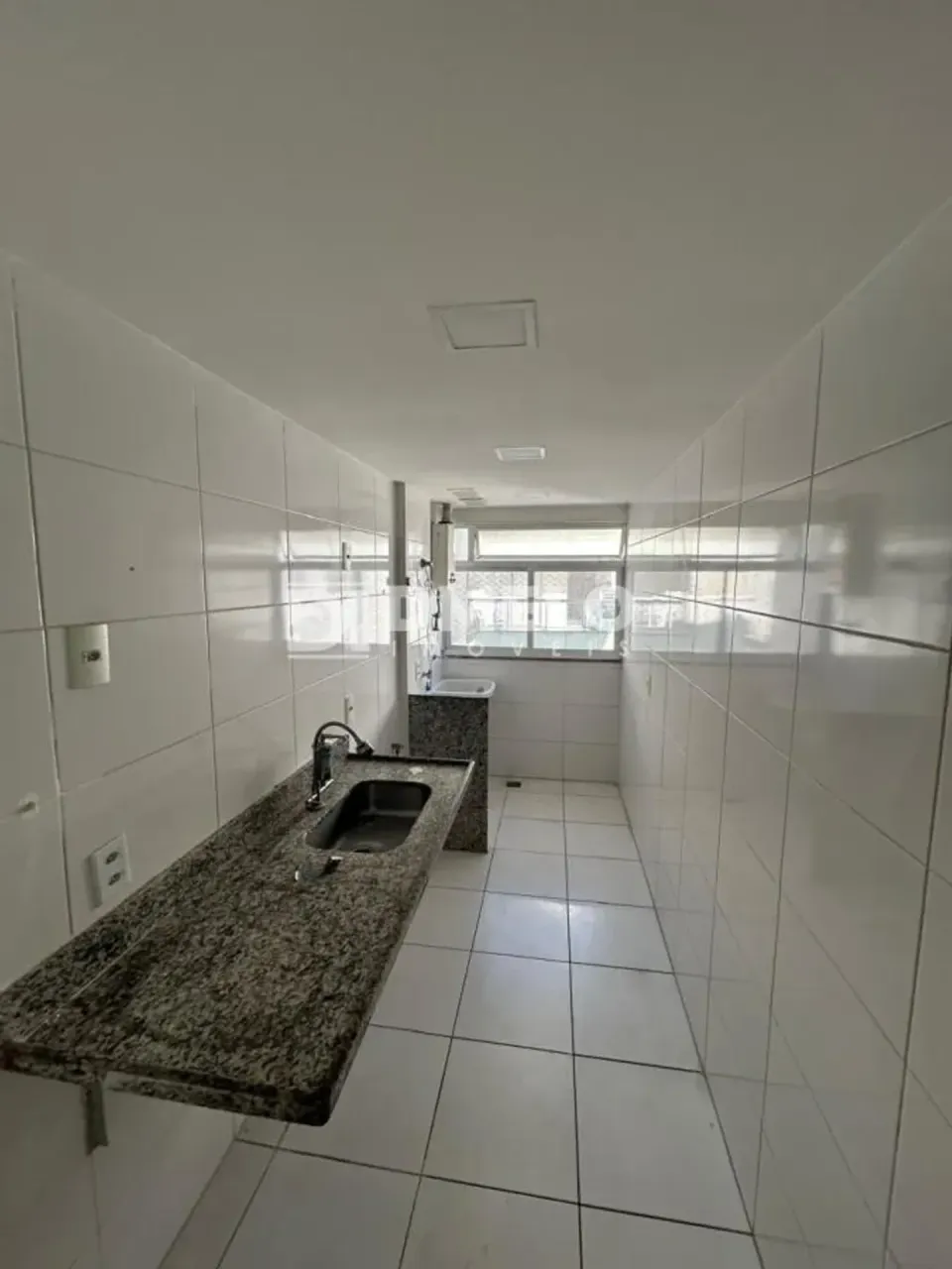 Unfurnished apartment with 3 bedrooms, 3 baths and a closed kitchen — photo 3