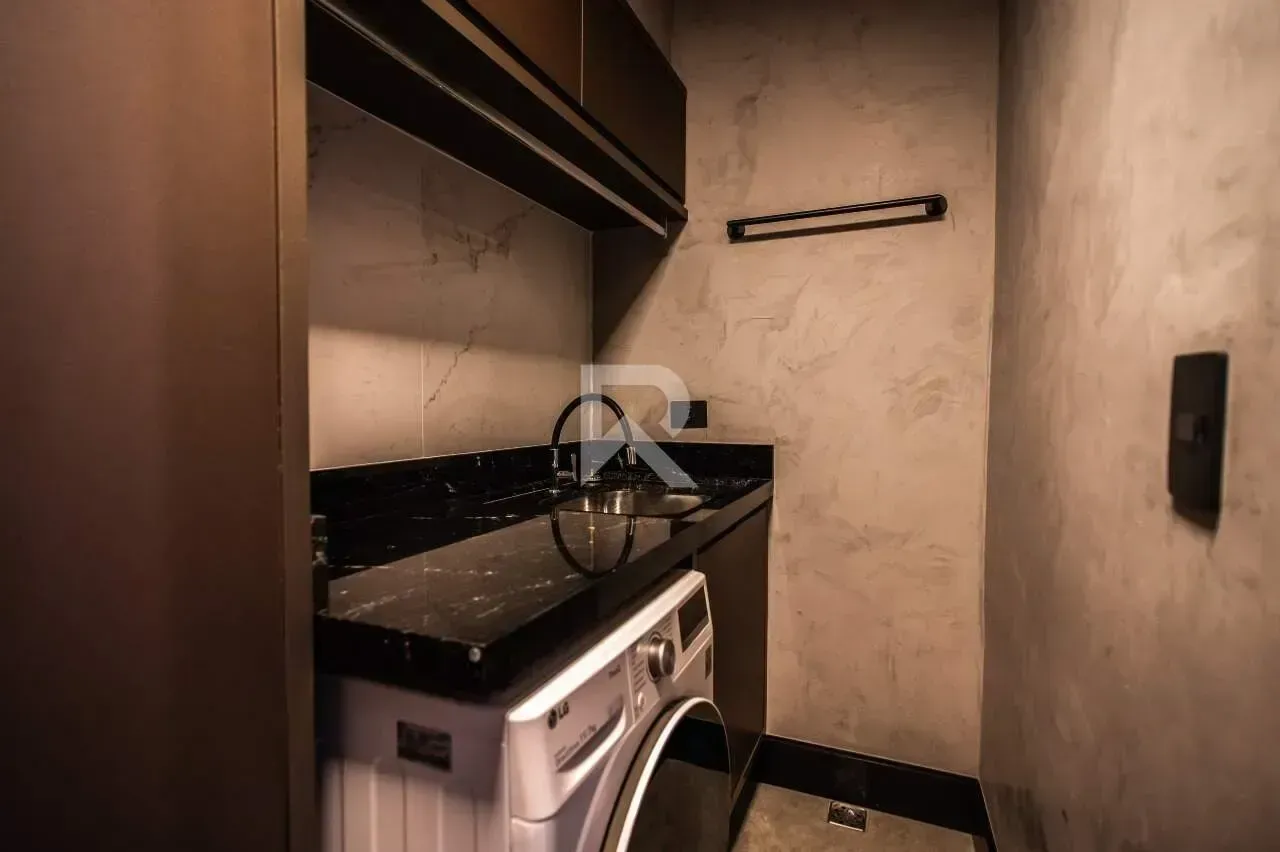 Furnished duplex penthouse with 2 suites and 4 parking — photo 35