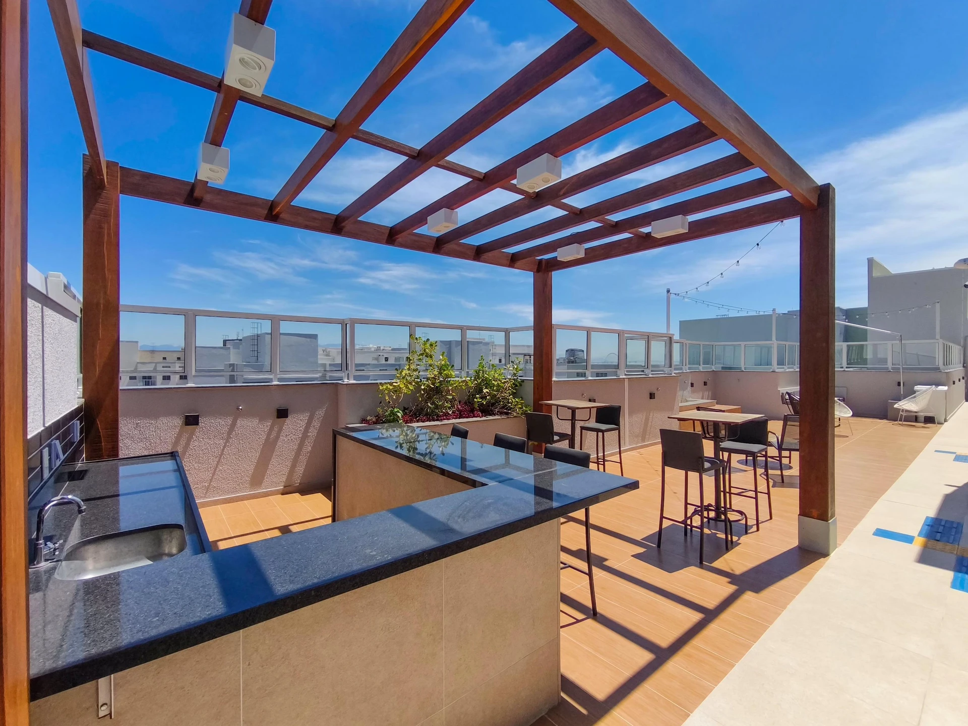 Apartamento mobiliado de 2 quartos em condomínio com sauna — photo 29