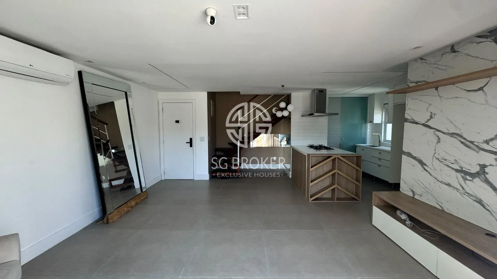 Apartment, 124 m², with a grill on the balcony — photo 15