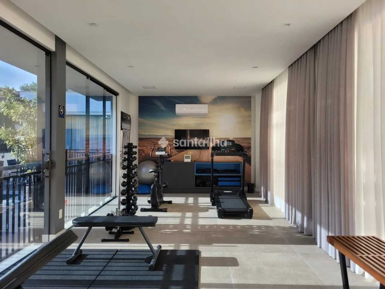 Furnished 1-bedroom apartment with balcony BBQ grill — photo 6