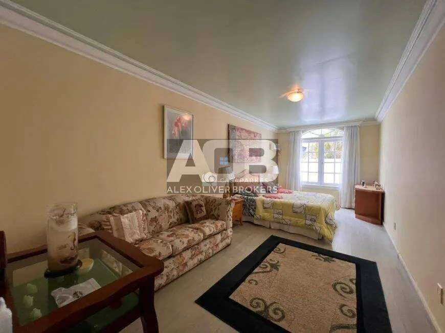 Casa mobiliada com 8 quartos e piscina de uso exclusivo — photo 11