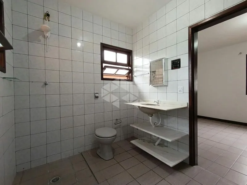 3-bedroom house with a garden — photo 16