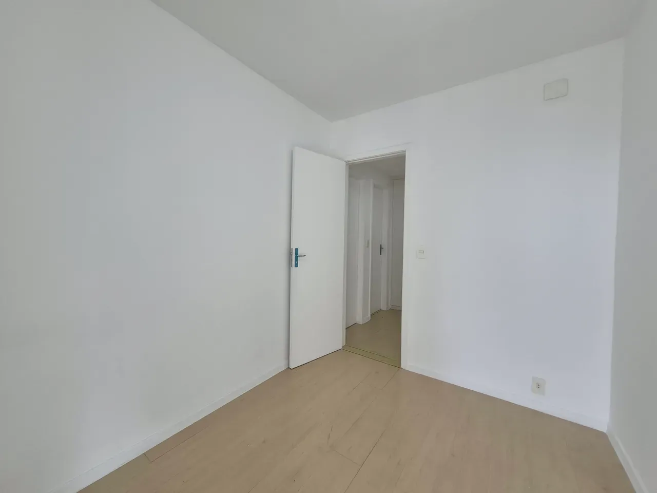 Duplex apartment with 112 m², 3 bedrooms and floor-to-ceiling — photo 29