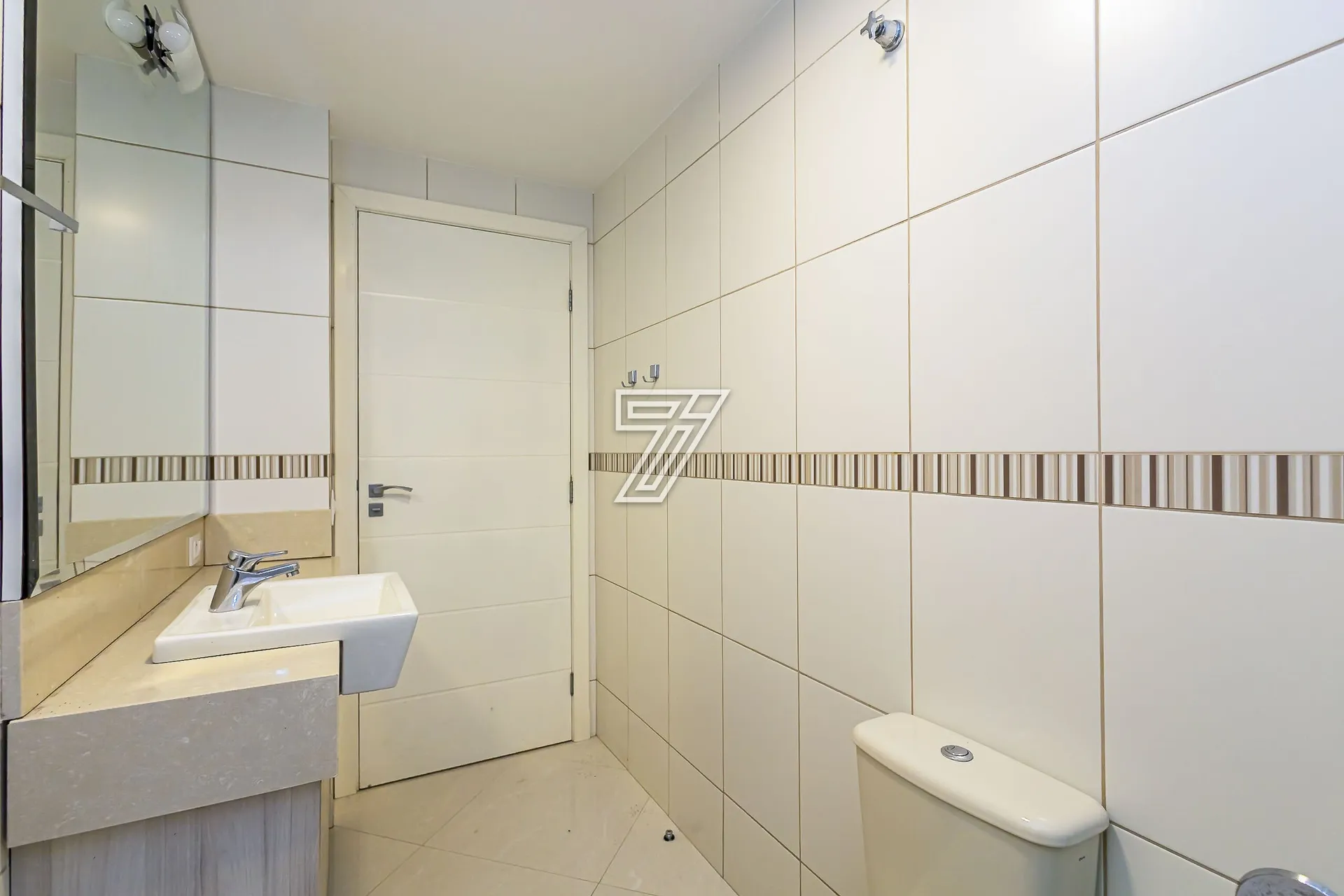 Casa para locação com 4 quartos e 3 suítes — photo 27