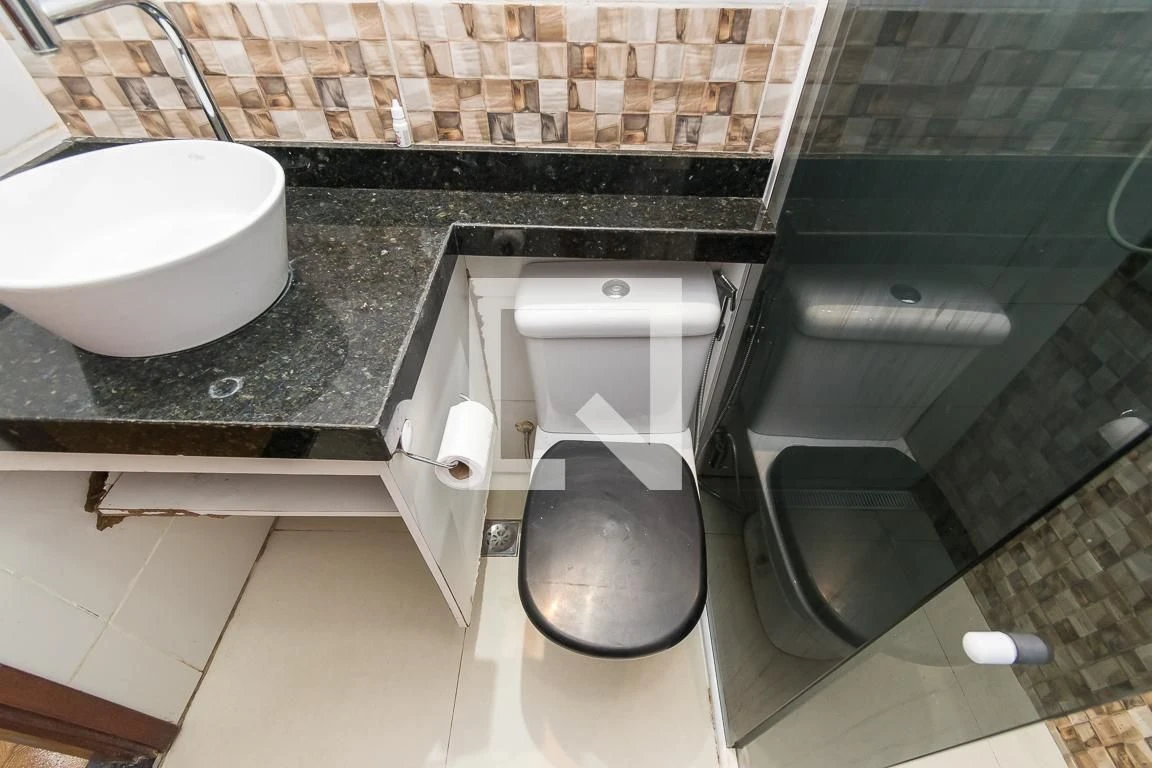 Casa para locação com 3 quartos, 2 banheiros e 1 vaga — photo 5