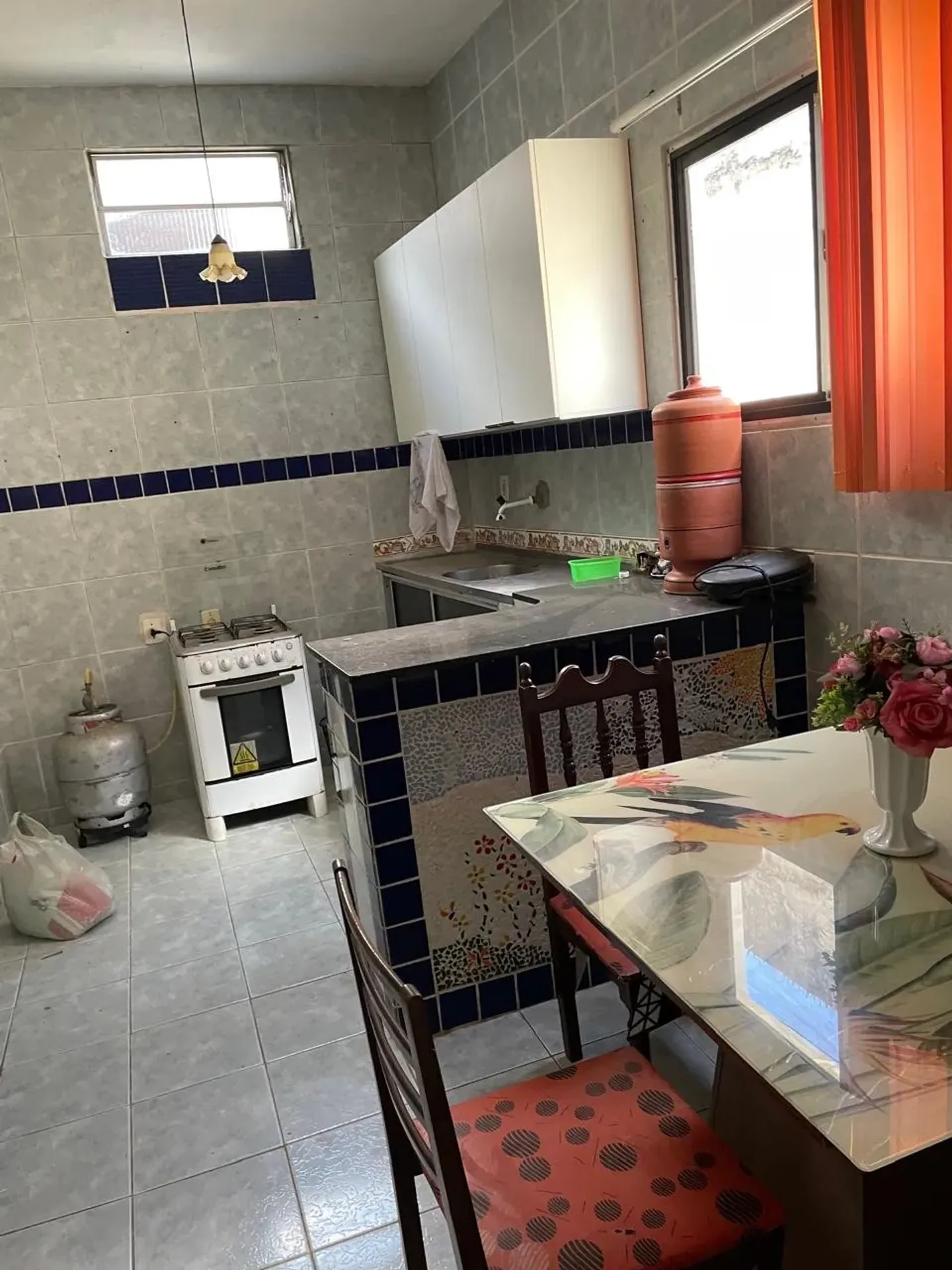 180 m² house with 3 bedrooms and a gas-stove kitchen — photo 8