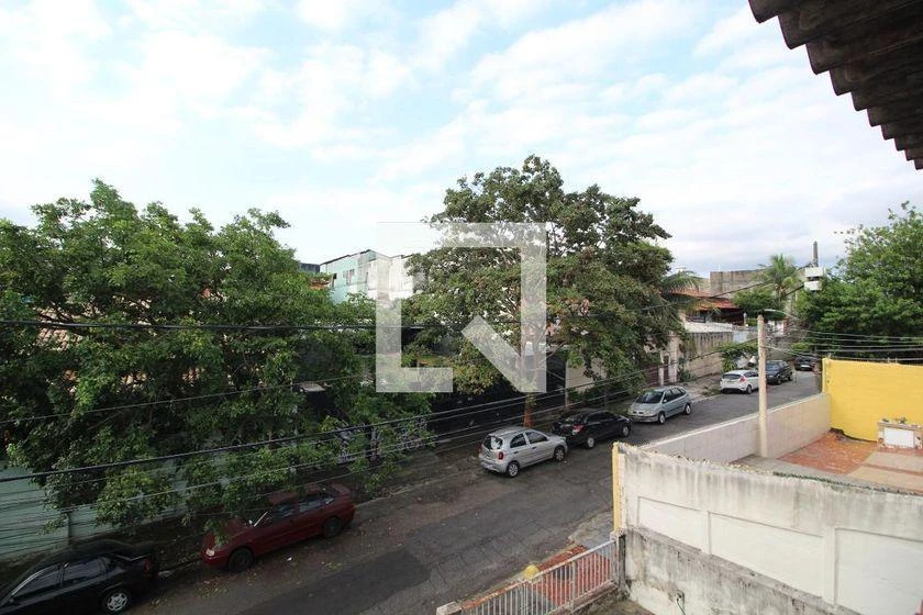Furnished house with 3 bedrooms and mountain-city view — photo 8