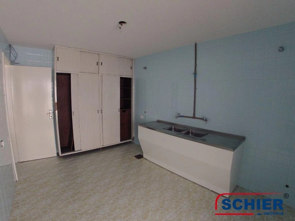 Casa térrea com 5 quartos e 10 vagas no total — photo 28